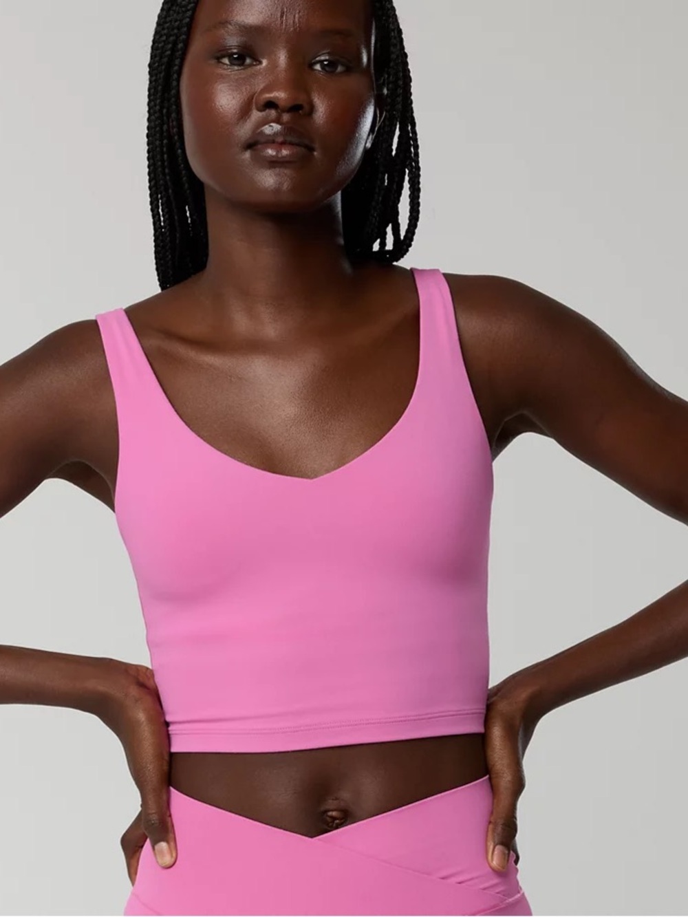 Seamless V-Neck Crop Bralette - Pink